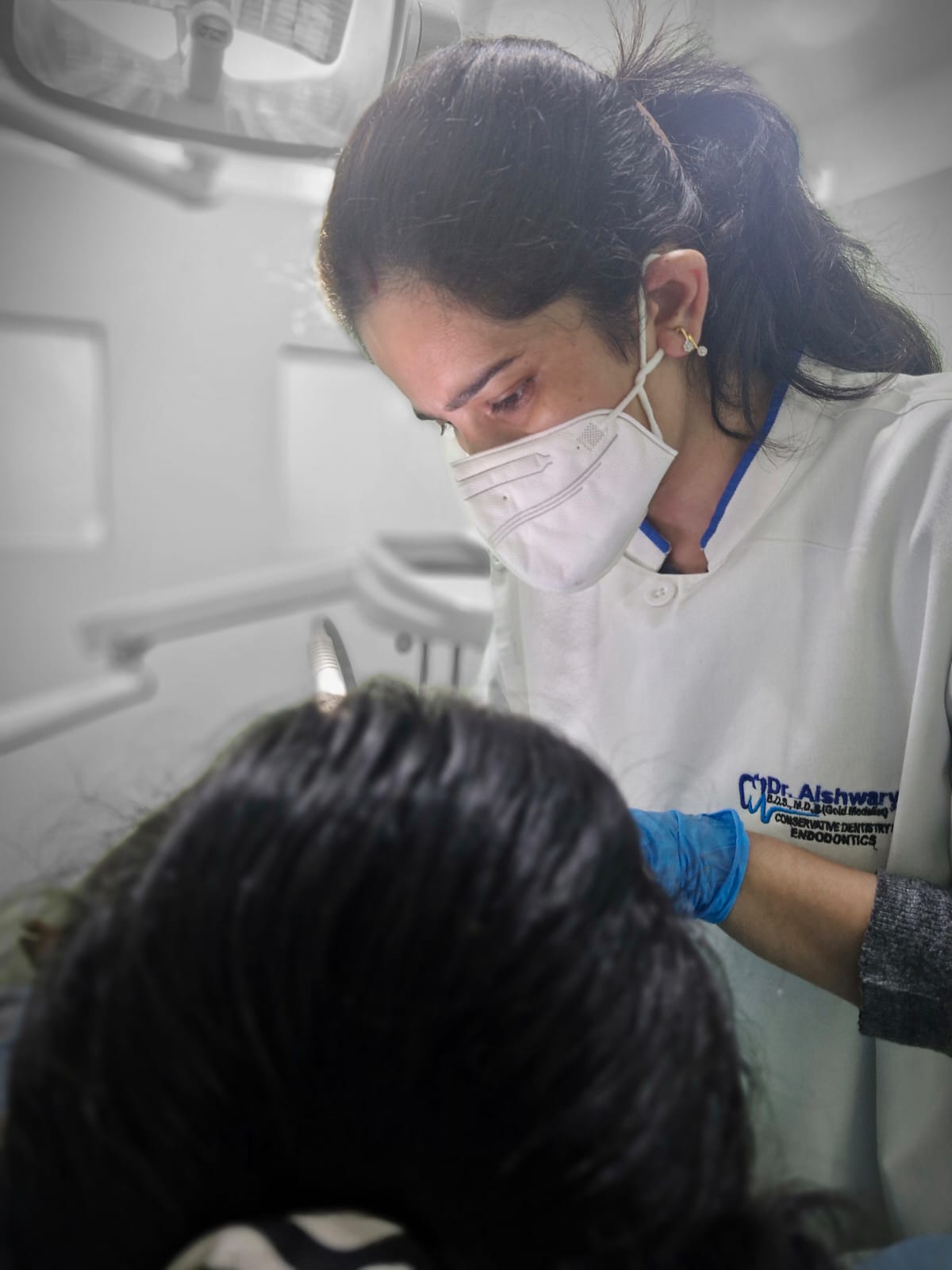 Dr. Aishwarya Roy providing dental care in Patna